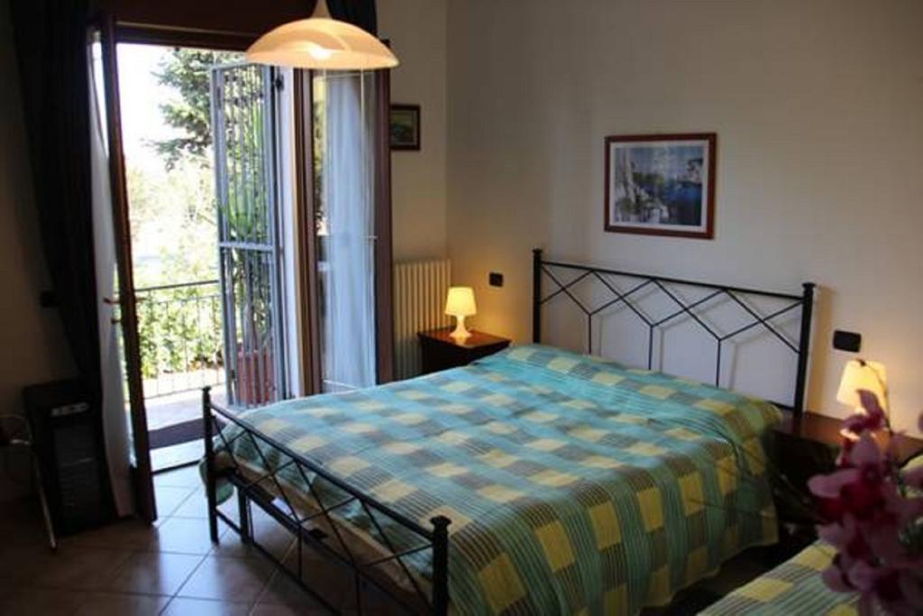 La Terrazza Hotel Peschiera del Garda Ngoại thất bức ảnh